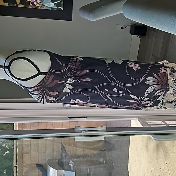 Sweet Pea M dress barely worn - Picture 4 of 10